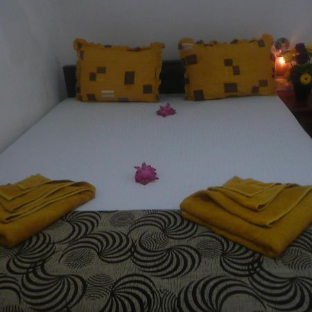 Hotel Nimjaya Udawalawe Esterno foto