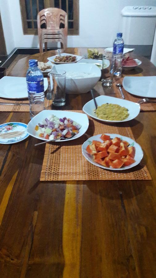 Hotel Nimjaya Udawalawe Esterno foto