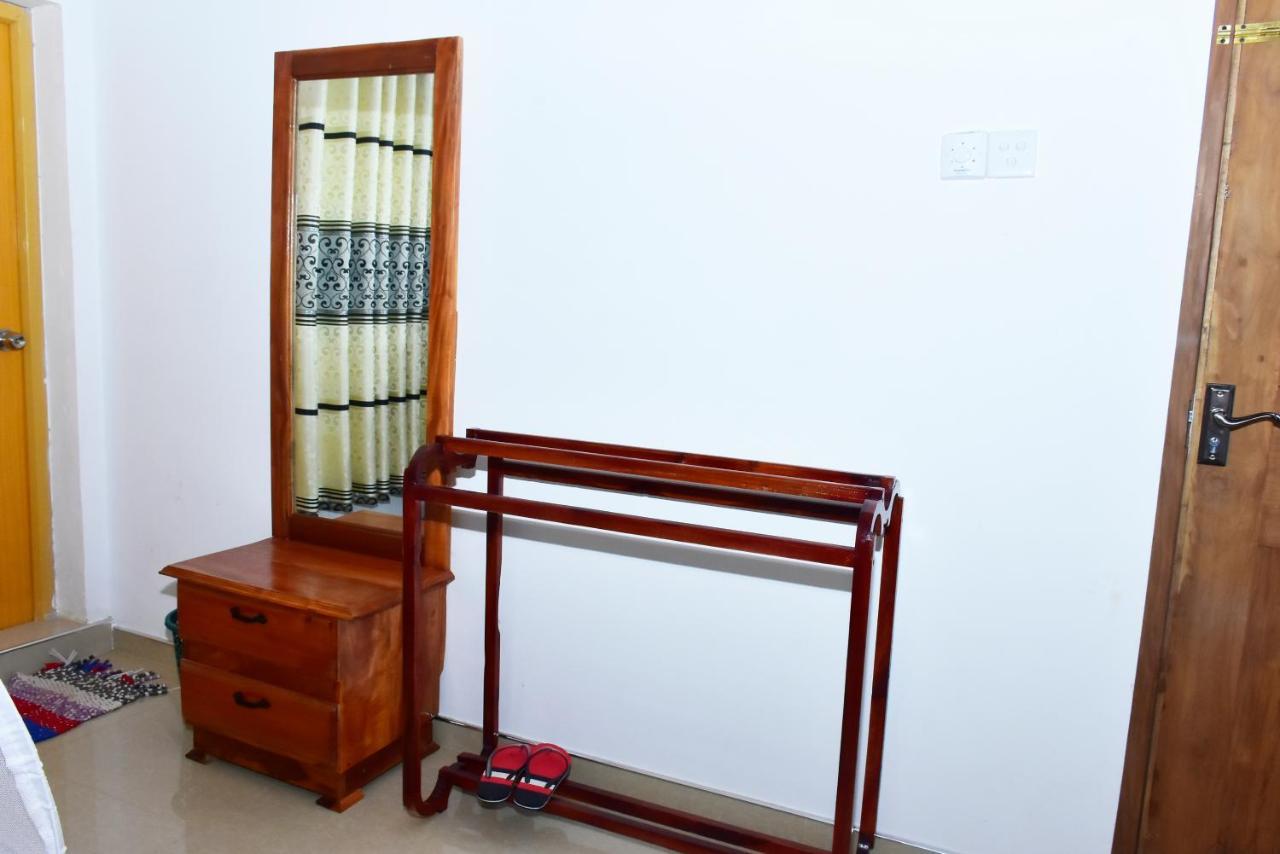 Hotel Nimjaya Udawalawe Esterno foto