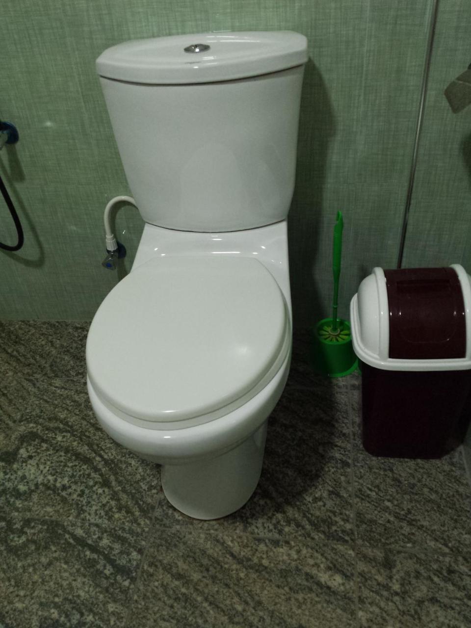 Hotel Nimjaya Udawalawe Esterno foto